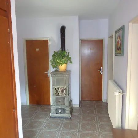 Chez Georges Et Colette Holiday home Saasenheim